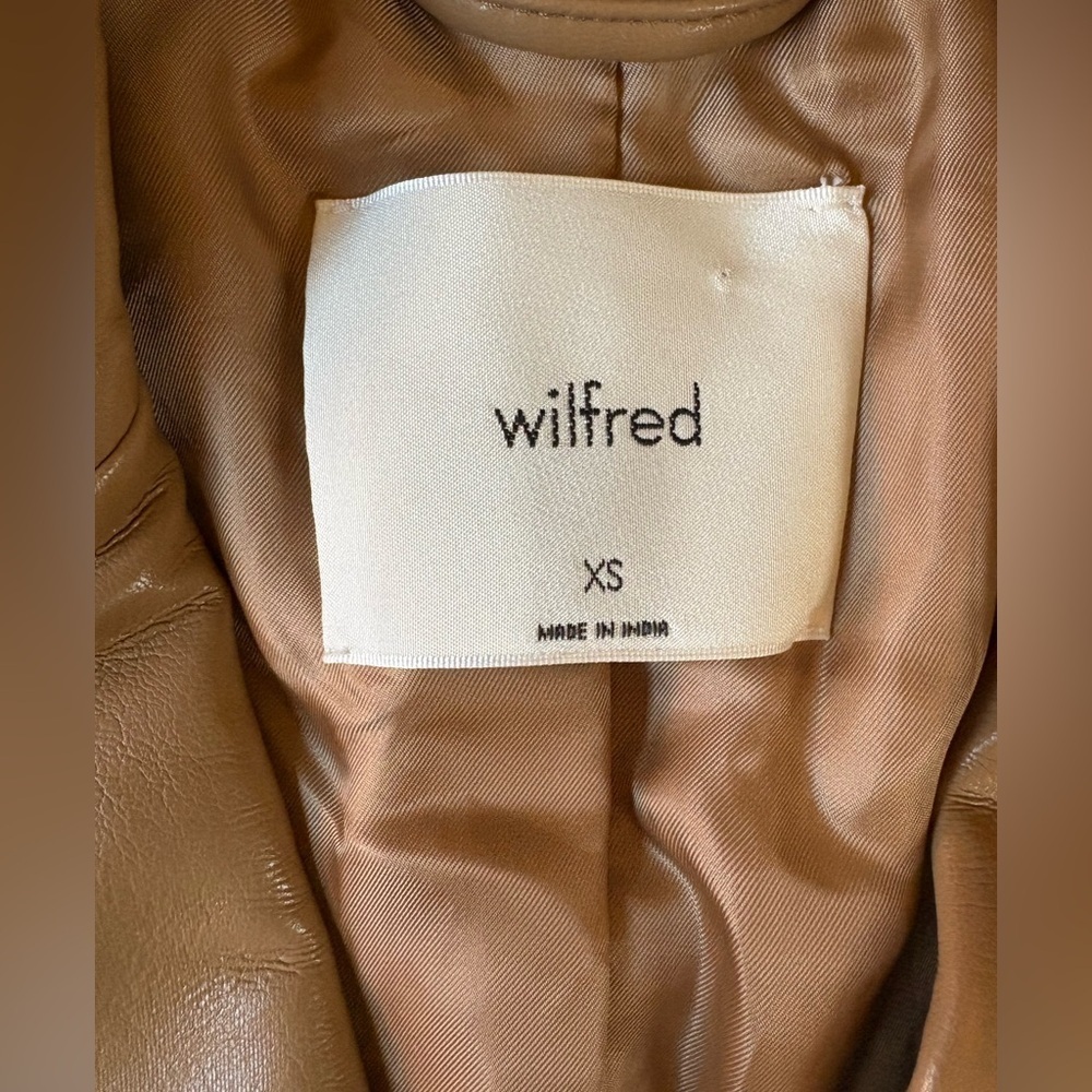 Aritiza - Wilfred single breasted Blazer - Picture 9 of 15